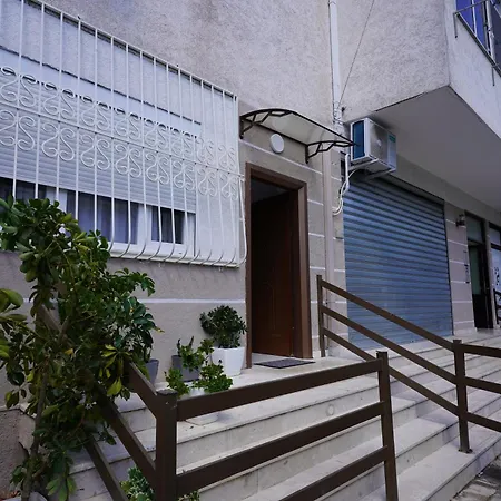 Amar In * Shkodër